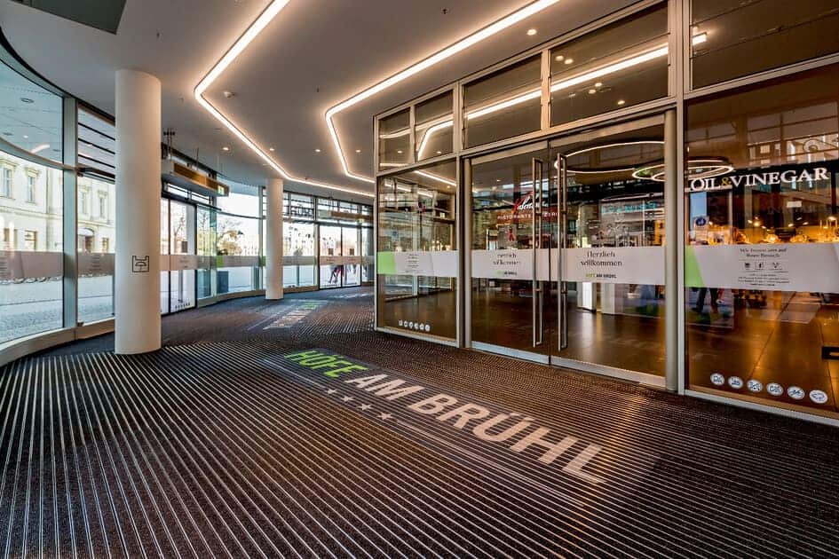 FELPUDOS DE ALUMINIO PARA ALTO TRÁNSITO